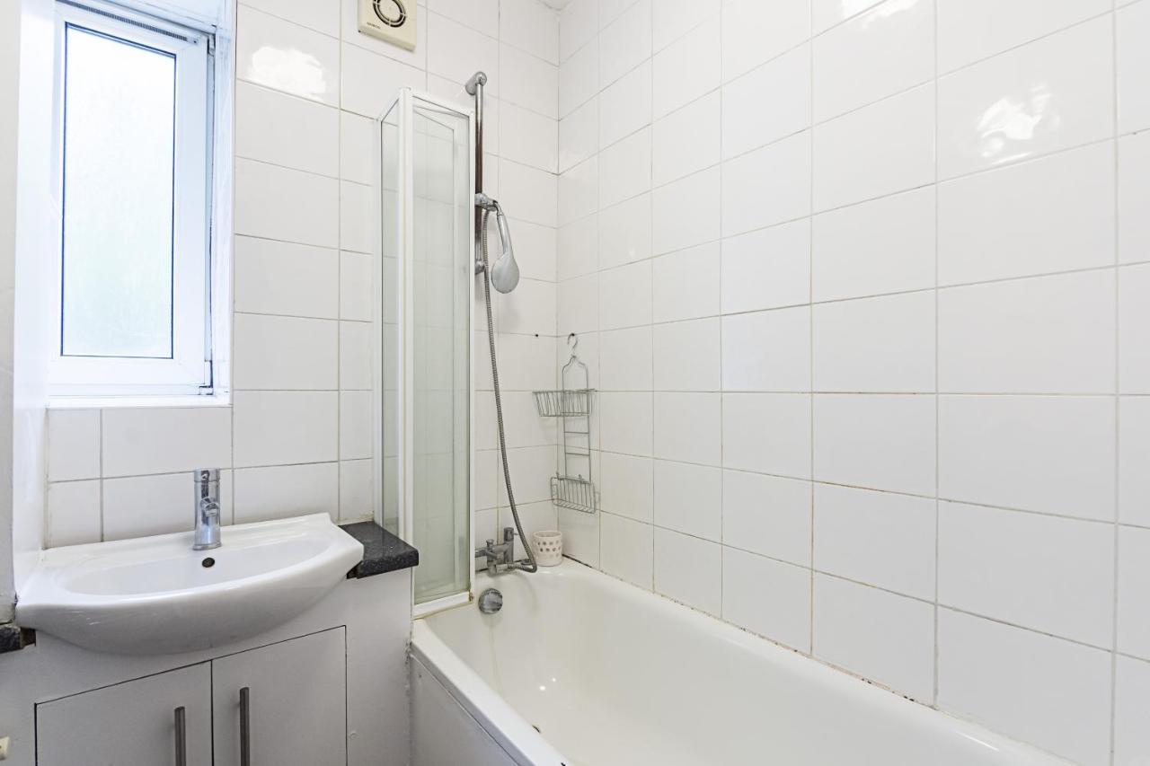 Comfortable 3 Bed Flat Zone 1 London Ngoại thất bức ảnh